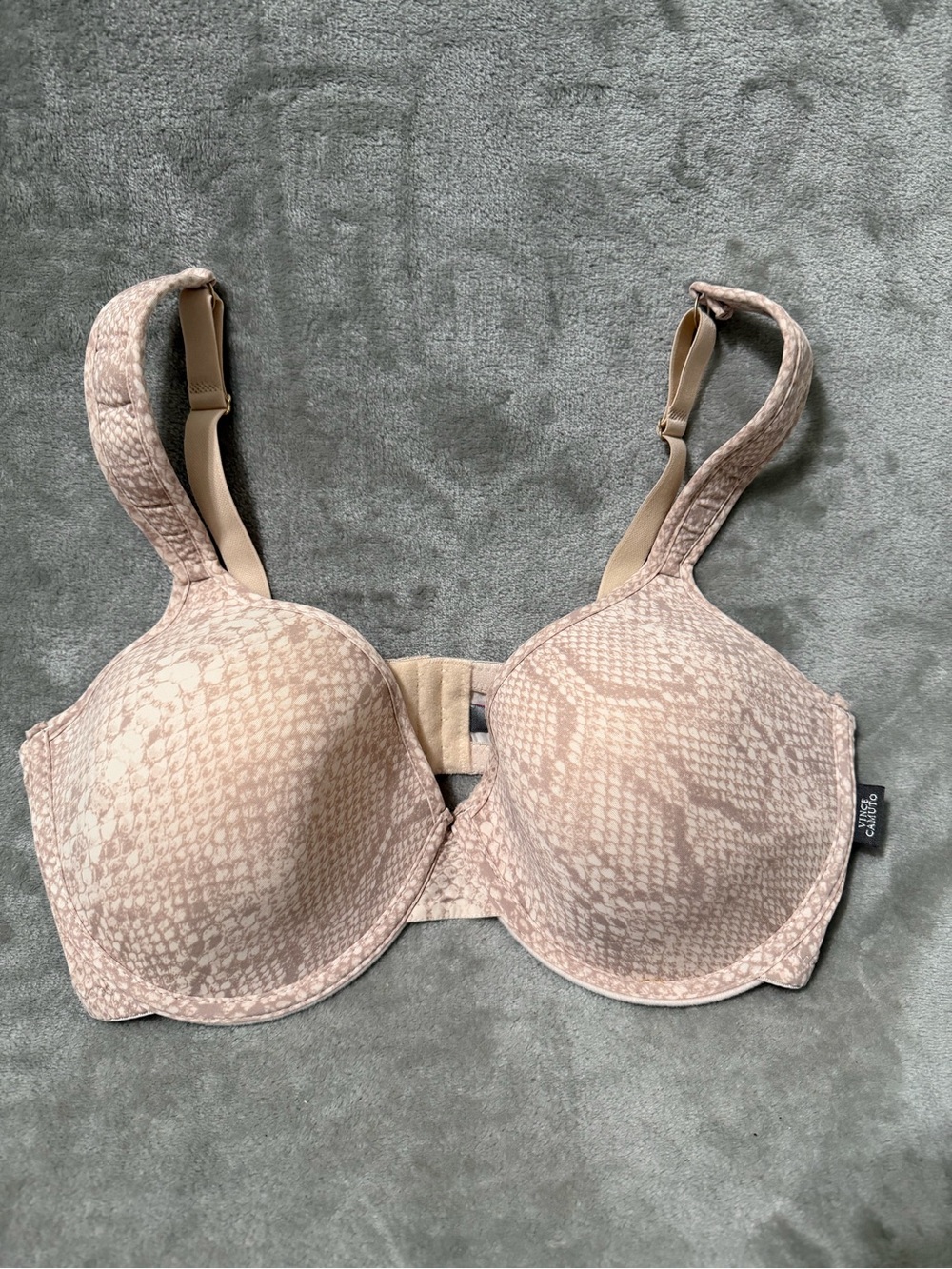 Vince Camuto Nude Snakeskin Underwire Bra Lightly Lined T-Shirt Bra Size 38D